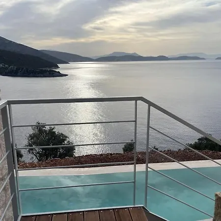 Infinia, Lefkada Villa
