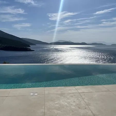 Infinia, Lefkada Villa *