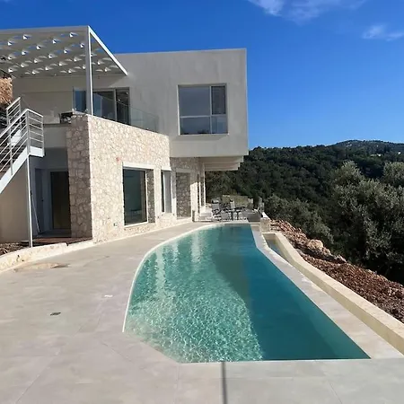 Infinia, Lefkada *